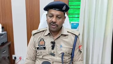 मऊ पुलिस अधीक्षक श्री कमलेश बहादुर जी ने हलधरपुर थाना अध्यक्ष को तत्काल प्रभाव से किया लाइन हाजिर