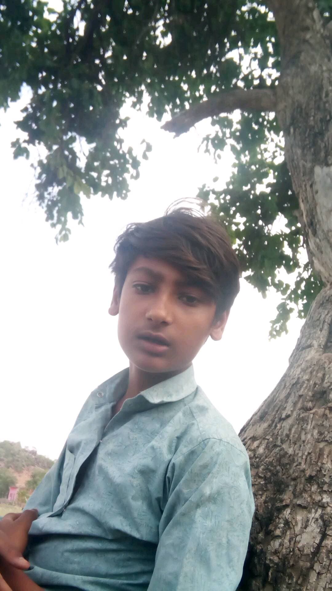 मैं हूं आपके साथ मनीष पटेल जैसा कि आप देख पा रहे हैं हमारे यहां हो चुकी है वैष्णो की छोरी जो किसी जो किसी किसी को वीडियो