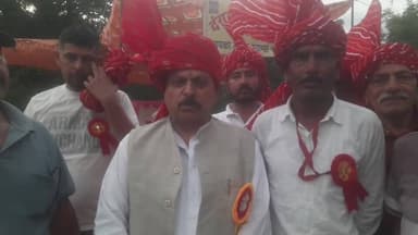 नगरोटा बगवां के पूर्व विधायक अरुण कुमार कूका ने सेराथाना में बतौर मुख्य अतिथि शिरकत की। सुने क्या कहें
#ArunKumarKuka #NagrotaBagwan #Serathana #HimachalNews #KangraNews #PoliticalUpdate #HimachalPolitics #BreakingNews #LatestNews #EkNazarHimachalNews