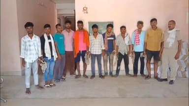 लखीसराय में उत्पाद पुलिस ने एक शराब तस्कर एवं 9 शराबी को किया गिरफ्तार #lakhisarai #bihar #Crime #Excise