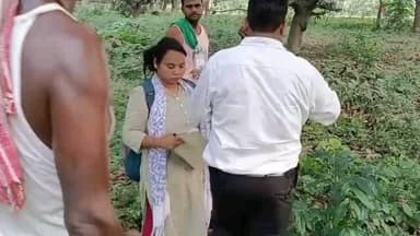 अमरपुर: कोर्ट में लंबित विवादित भूमि की मापी कराने पहुंचे अमीन, वीडियो वायरल, निगरानी विभाग जल्द पहुंचेगी अमरपुर।