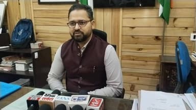 पंचायत समिति के नवनिर्वाचित सदस्यों ने ली शपथ, एसडीएम चंबा ने दिलाई गोपनीयता एवं पद की शपथ। Ajay Himachal News #HimachalNews #ChambaNews #highlight #BreakingNews