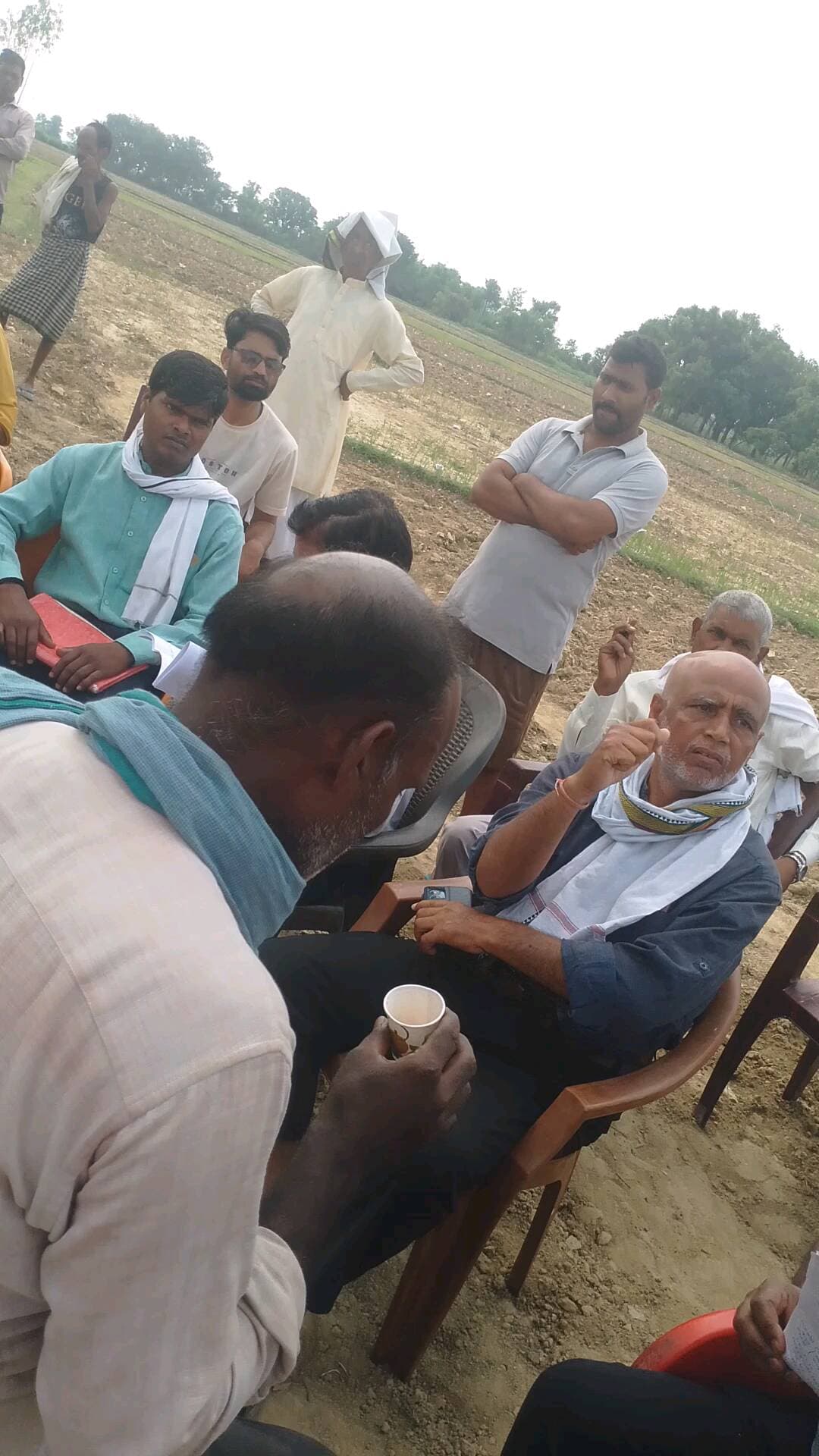 लेखपाल शिवकुमार और कानोगो कन्हैया सिंह