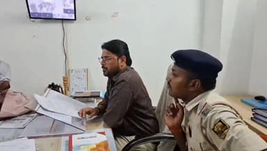 सुपौल सदर अंचल कार्यालय में साप्ताहिक जनता दरबार का किया गया आयोजन, 9 में से 6 भूमि विवाद मामलों का ऑन-द-स्पॉट किया गया निष्पादन #fbreels #fbreelsvideo #foryoupagereels #viralreelschallenge #supaulpolice #followersreels #disticadministar #hilightseveryonefollowers2026 #followersreelsfypシ゚viralシfypシ゚viralシal #followmeシ゚