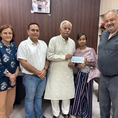 यमुनानगर सेवा का स्वर्णिम उदाहरण: विधायक घनश्यामदास अरोड़ा के कार्यालय में जसविंदर कौर को ₹1 लाख की सहायता।। विधायक घनश्यामदास अरोड़ा की मौजूदगी में रोटरी यमुनानगर ने किडनी मरीज बालिका को दी ₹1 लाख की सहायता।। #RotaryClub #RotaryYamunanagar #ServiceAboveSelf #HumanityFirst #SocialImpact #HelpingHands #KidneyCare #MedicalSupport #CommunityService #Hope #Inspiration #IndiaNews #PositiveNews #Yamunanagar #RotaryInternational #AKNewsHaryana