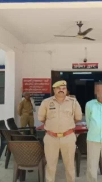 #चण्डौस पुलिस ने वांछित आरोपित किया गिरफ्तार #chandausnews #चंडौस