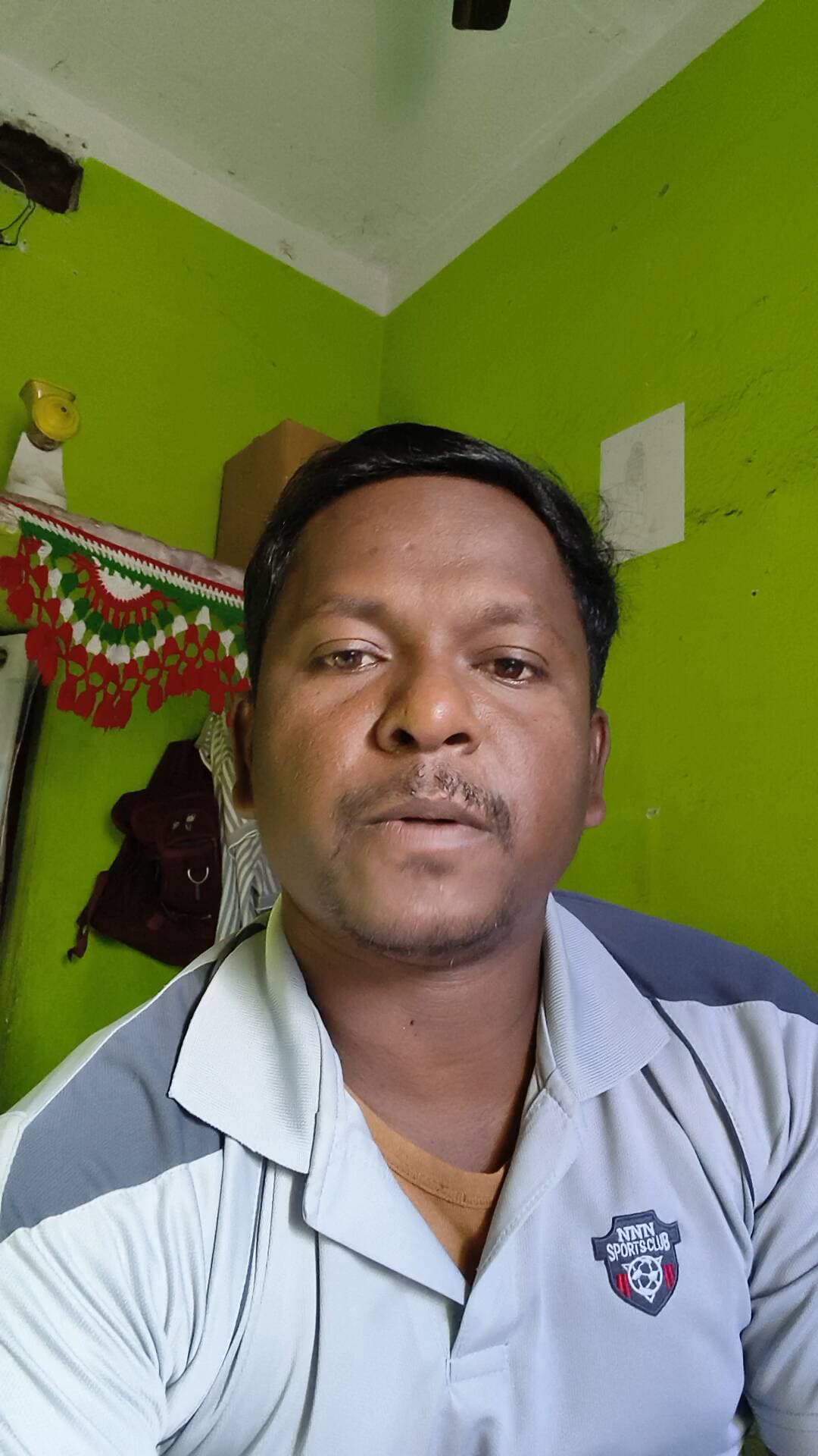 चकाई प्रखंड के सरौन पंचायत के 12 नंबर वार्ड सदस्य का 1 डेढ़ साल से भत्ता बंद है प्रखंड कार्यालय के चक्कर काटते रहे