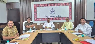 ପ୍ରଧାନମନ୍ତ୍ରୀ ସୂର୍ଯ୍ୟ ଘର ଯୋଜନାରେ ଆଲୋକିତ ହେବ ବୌଦ୍ଧ ଜିଲ୍ଲା । ଏକ କୋଟି ଟଙ୍କା ପୁରସ୍କାର ସହିତ “ମଡେଲ ସୋଲାର ଭିଲେଜ” ଚୟନ ପ୍ରକ୍ରିୟା ଆରମ୍ଭ ।