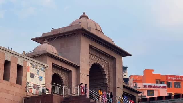 काशी ❤️📸
Follow for more @iujjwalmishraa
#reels #varanasi #kashi #banaras #ghatsofvaranasi