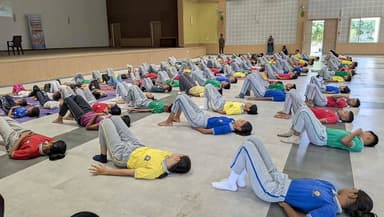 भारत सरकार यांनी फिट इंडिया ही संकल्पना सुरू केली आहे, त्या अनुषंगाने आज पोलीस पब्लिक स्कूल सातारा कडील विद्यार्थ्यासोबत योगासत्र संपन्न
#yoga #satara_police #maharashtra_police #sports #fitness