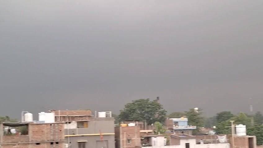 बाढ़ में मूसलाधार बारिश का कहर, जनजीवन पूरी तरह अस्त-व्यस्त
#बाढ़ #Barh
#बाढ़_समाचार #BreakingNews
#ब्रेकिंग_न्यूज #HeavyRain
#भारी_बारिश #RainAlert
#मौसम_अपडेट #WeatherUpdate
#बिहार_न्यूज #BiharNews
#जनजीवन_अस्तव्यस्त #Monsoon2026
#बारिश_का_कहर #LocalNews
#ताजा_खबर #TrendingNews
#स्थानीय_समाचार #BarhBihar
#बारिश #Rainfall
#खबर #NewsUpdate
#बाढ़_की_खबर #ViralNews
#पटना_न्यूज #PatnaNews
#मौसम #BiharWeather
#सच_के_साथ #BarhSachKeSaath