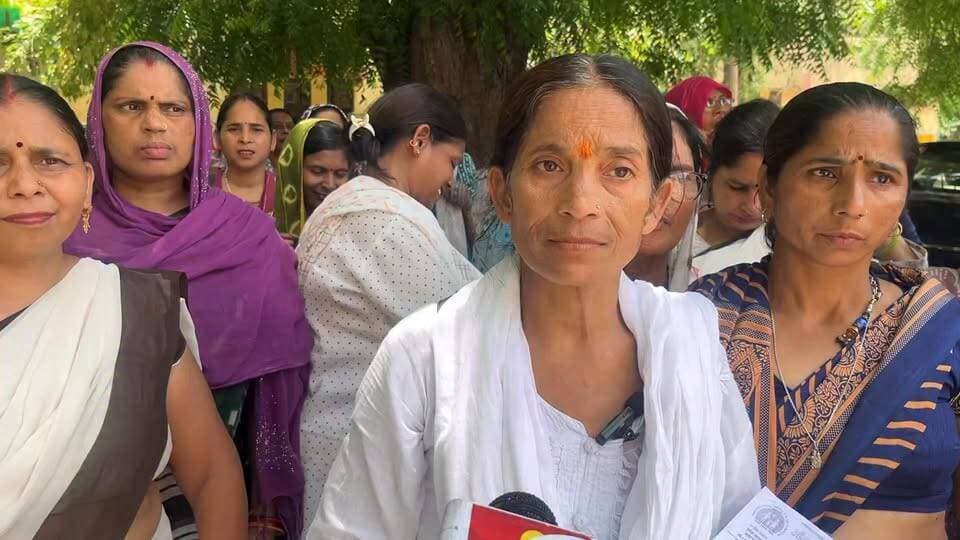 वेतन न मिलनें पर आशा कार्यकत्रियों का प्रदर्शन
#moicagra
#cmoagra
#adhelth
#naveenjain
#spsinghbaghel
#yogendupadhyay
#BabyRaniMaurya
#ranipakshalika
#manjubhadoriya
#hemltadivakarkuswah
#kesavprsadmaurya
#BrajeshPathak
#Dmagra
#policecommishneragra
#cdoagra
#mandlayukt
#iasritumaheshwari
#SandeepSingh
#BabyRaniMaurya
#AmitShah
#modi
#RahulGandhi
#MohanBhagwat
#RajnathSingh
#nitinnabin
#JPNadda
#BLSantosh
#yogi
#mohanyadav
#BhajanlalSharma