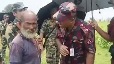 🚨 भारत-बांग्लादेश सीमा से एक दिलचस्प और असामान्य मामला सामने आया है।
रिपोर्ट्स के अनुसार, एक व्यक्ति को सीमा पार भेजने की कोशिश के दौरान स्थिति जटिल हो गई, क्योंकि कथित तौर पर बांग्लादेशी अधिकारियों ने उसे स्वीकार करने से इनकार कर दिया। इसके चलते वह व्यक्ति दोनों देशों के बीच स्थित "नो मैन्स लैंड" क्षेत्र में फंसा हुआ बताया जा रहा है।
घटना का वीडियो सोशल मीडिया पर वायरल हो रहा है और सीमा प्रबंधन, पहचान सत्यापन तथा अवैध घुसपैठ जैसे मुद्दों पर चर्चा तेज हो गई है।
फिलहाल, मामले के समाधान के लिए दोनों देशों की संबंधित एजेंसियों के बीच समन्वय की उम्मीद की जा रही है।
#IndiaBangladeshBorder #BorderNews #BreakingNews #BSF #BorderSecurity