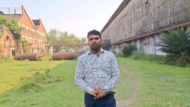 कभी उत्तर बिहार की शान था दरभंगा का अशोक पेपर मिल…
आज बन गया है लोकल राजनीति का अड्डा! 😮
हजारों लोगों को रोजगार देने वाला यह मिल आखिर कैसे हो गया बंद?
क्या इसे जानबूझकर खत्म किया गया या सिस्टम की लापरवाही थी?
अपनी राय कमेंट में जरूर बताइए 👇
#AshokPaperMill #Darbhanga #BiharNews #BharatWani #ViralNews #PoliticalNews #LocalPolitics #Bihar #DarbhangaNews #TrendingNews #ViralVideo #NewsUpdate #PaperMill #BiharPolitics