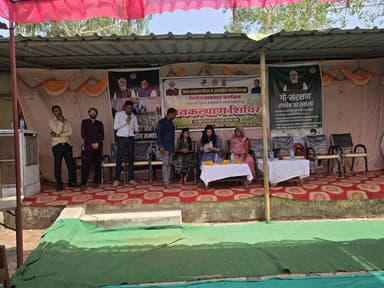 ▶️उदयगढ़ में जनकल्याण शिविर आयोजित, 104 आवेदन प्राप्त हुए
▶️कलेक्टर श्रीमती माथुर ने ग्रामीणों को योजनाओं की जानकारी दी
#12YearsOfNari Shakti
#Alirajpur
#JansamparkMP https://t.co/ffIg8keO5p