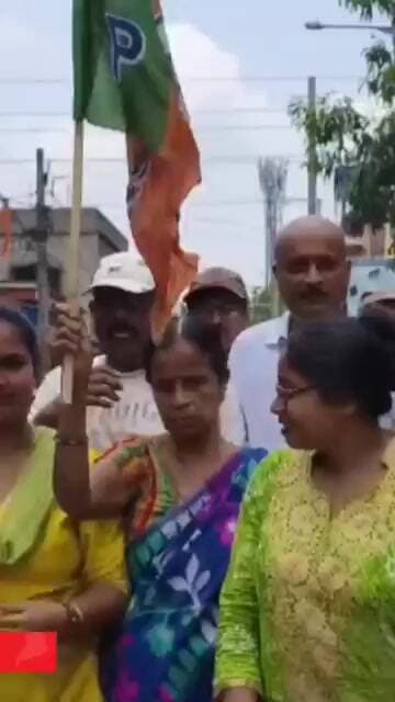 কল্যাণের জন্য পচা ডিম রেডি রাখছে শ্রীরামপুরের বিজেপি কর্মীরা