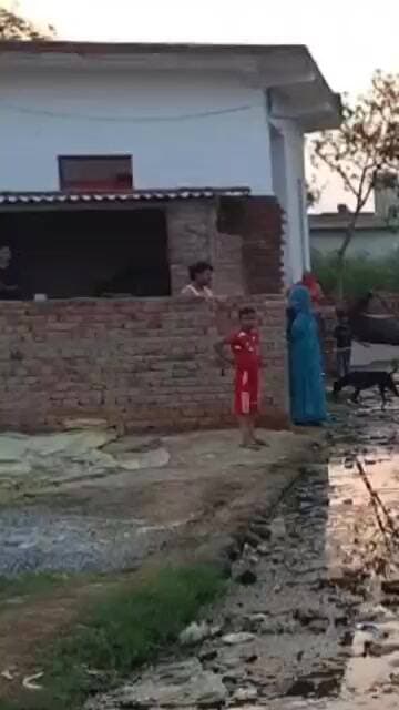 #चण्डौस के गांव नगला शोभा में जलभराव की समस्या को लेकर ग्रामीणों ने किया प्रदर्शन #chandaus #चंडौस