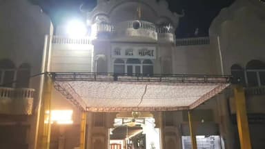 जेठ माह के षष्ठम बड़े मंगल पर श्री हरि मंदिर में उमड़ा भक्तों का सैलाब और सर्वत्र गूंजा जय श्रीबजरंग बली