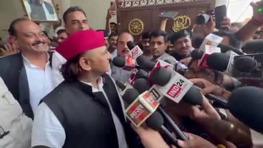 एटा में अखिलेश यादव का बड़ा बयान बोले हमारे मुख्यमंत्री जी को और बीजेपी के लोगों को बिना ऐसी के नींद ही नहीं आती और गरीब लोगों को बिजली दे ही नहीं रहे।
#akhileshyadavsamajwadiparty