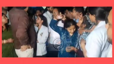संविदा नर्सिंग कर्मचारी दीपक ने की आत्महत्या
मृतक दीपक की पत्नी का रो-रो कर हुआ बुरा हाल
#जयपुरशहर #संविदा कर्मी #RajasthanNews