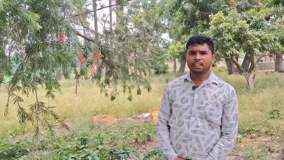 अंग्रेजों के जमाने का ऐसा फूल, जो आज भी है जिंदा! 🌸 इसकी सुगंध इतनी जबरदस्त कि पास जाते ही लोग रह जाते हैं दंग! आखिर क्या है इस फूल की खासियत?
#Flower #RareFlower #ViralPost #Amazing #Nature #BharatWani #Trending #ViralNews #OldIsGold