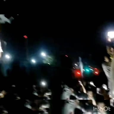 सिपाही भर्ती परीक्षा में उमड़ी अभूतपूर्व भीड़, पाटलिपुत्र स्टेशन पर ट्रेनें पड़ीं कम, नाराज अभ्यर्थी ट्रैक पर उतरे। #PatliputraStation #SipahiBharti #BiharPoliceExam #RailwayChaos #BreakingNews #BiharNews #StudentsProtest #ExamRush