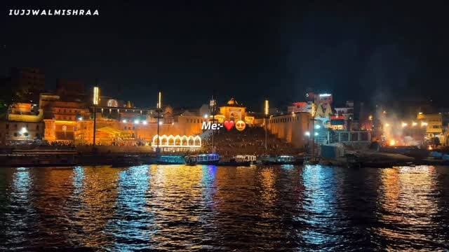 Kashi at night ❤️😍
Follow @iujjwalmishraa for more.
#reels #varanasi #kashi #nightphotography #ghatsofvaranasi
