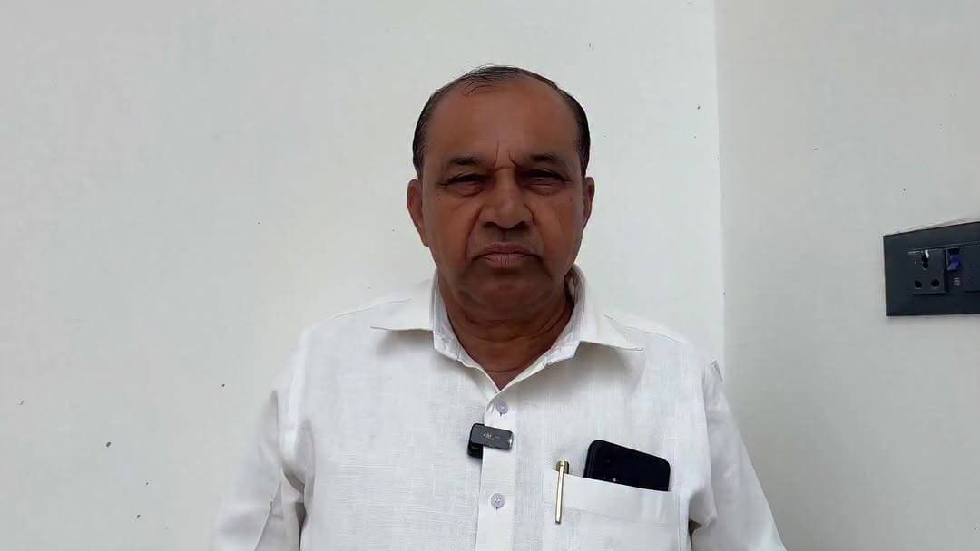जेवर एयरपोर्ट की पहली फ्लाइट पर देखिए क्या बोले हरेंद्र शर्मा जी
#JewarAirport #NoidaInternationalAirport #HarendraSharma #JewarNews #NoidaNews #GreaterNoida #UPNews #AviationNews #AirportUpdate #BreakingNews #ViralVideo #NewsUpdate