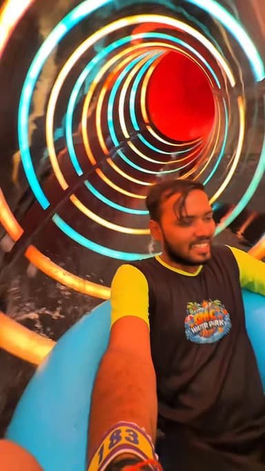 GMC Waterpark 😍
Follow @my_world_prayagraj
#prayagraj #trending #waterparks #viral #waterpark