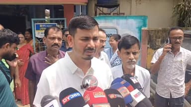 ৫১৯ নং দয়াময়ী পাঠশালা হাইলাকান্দি স্কুলে ভিজিট করলেন বিধায়ক Dr-Milon Das ❤️
বিধায়ককে দেখতে পেয়ে ছাত্রছাত্রীরা অনেক খুশি ...