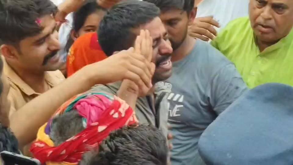 अग्निवीर पांचोंता के रहने वाले खेमाराम हुए पपंचतत्व में विलीन नमः आखो से सभी ने दी विदाई सैन्य सम्मान के साथ हुआ अंतिम संस्कार #live #viral #didwana #shahid #senik #nawa #panchota #veer