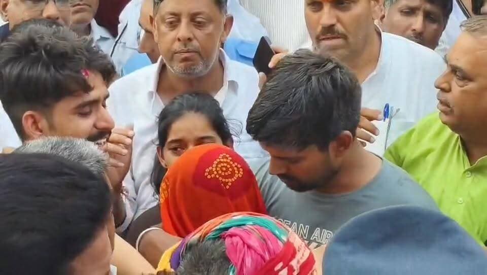 अग्निवीर पांचोंता के रहने वाले खेमाराम हुए पपंचतत्व में विलीन नमः आखो से सभी ने दी विदाई सैन्य सम्मान के साथ हुआ अंतिम संस्कार #live #viral #didwana #shahid #senik #nawa #panchota #veer