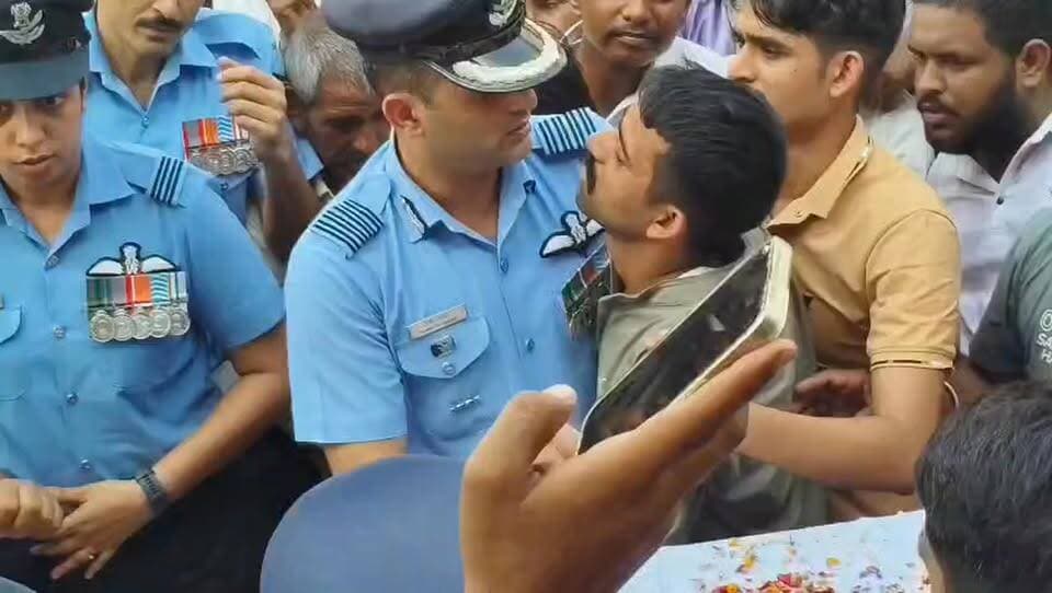 अग्निवीर पांचोंता के रहने वाले खेमाराम हुए पपंचतत्व में विलीन नमः आखो से सभी ने दी विदाई सैन्य सम्मान के साथ हुआ अंतिम संस्कार #live #viral #didwana #shahid #senik #nawa #panchota #veer
