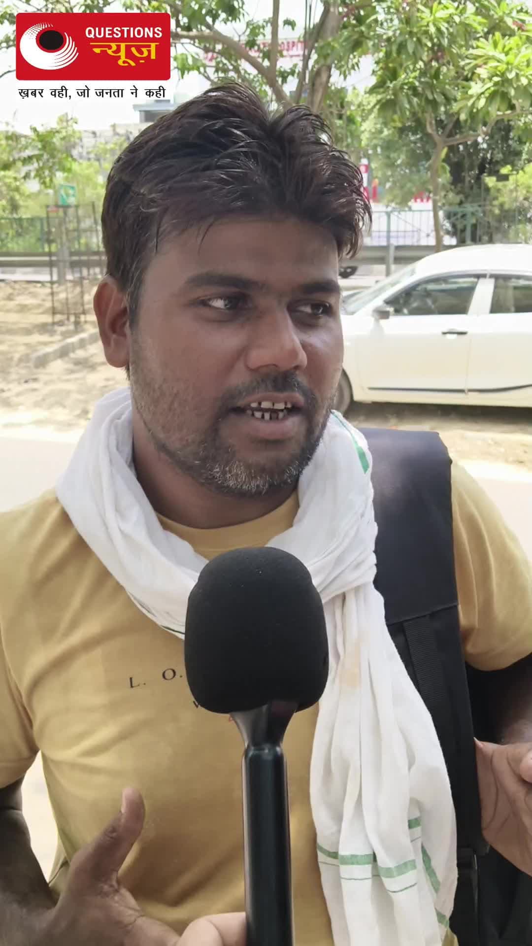 गर्मी में बियर का मजा लेता युवक#lucknow#up#bear#kingfisher#millionviews#questionsnews#mp#viralreels#viralvideo#songs