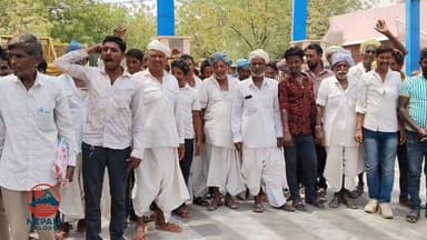 युवक की बॉडी मिली थी, भाई बोला- उसकी ह#त्या हुई : परिजनों ने जालोर कलेक्ट्रेट पर किया प्रदर्शन, आरोपियों को गि#रफ्तार करने की मांग। जालोर के भीनमाल में एक युवक की संदिग्ध हालत में बॉडी मिली थी। करीब 21 दिन बाद में परिजनों ने ह#त्या की आशंका जताते हुए जालोर कलेक्ट्रेट पर प्रदर्शन किया। परिजनों का कहना है कि युवक की ह#त्या की गई थी। उन्होंने कलेक्टर को ज्ञापन दिया, जिसमें बताया कि मामले में अगर पुलिस ने 7 दिन में आरोपियों की गि#रफ्तारी नहीं की तो अनिश्चितकालीन धरना शुरू किया जाएगा। मृतक के भाई भुराराम पुत्र कालाराम ने बताया- कपूरा उर्फ कपियाराम शादी के बाद से अपने ससुराल में ही रहता था। लेकिन काफी समय से उसके और ससुराल पक्ष में अनबन चल रही थी। 25 मई को उसके ससुराल से कुछ दूरी पर सुनसान जगह पर उसकी बॉडी संदिग्ध हालत में मिली थी। पुलिस ने पोस्टमॉर्टम के बाद अंतिम संस्कार भी करवा दिया। परिजनों ने 1 जून को भीनमाल थाने में रिपोर्ट दी थी। लेकिन पुलिस ने अब तक कोई कार्रवाई नहीं की और किसी नामजद आरोपी को भी गि#रफ्तार नहीं किया है।
