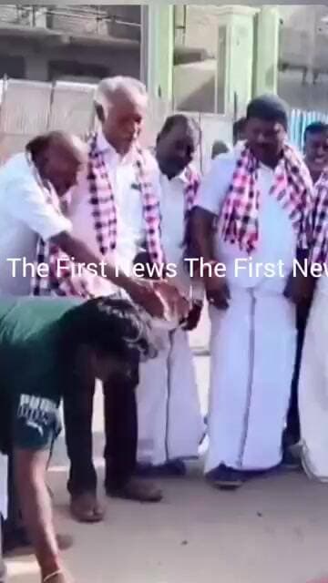 விஜயபாஸ்கர் ராஜினாமா புதுக்கோட்டையில் அதிமுக வினர் இனிப்பு வழங்கி வெடி வெடித்து கொண்டாட்டம்