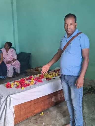 रोशन आनंद सर के छोटे भाई प्रिंस यादव के आत्म की शांति के लिए कमेंट में आपलोग जरूर लिखें ! #roshan_anand_sir_ka_photo #roshan_anand_sir_ka_ghar #prince_yadav_ka_photo #prince_yadav_video #dnynews #saharsa_news