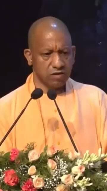 *ड्यूटी के दौरान रील बनाने वालो को लेकर सीएम योगी ने दिया सख्त संदेश*