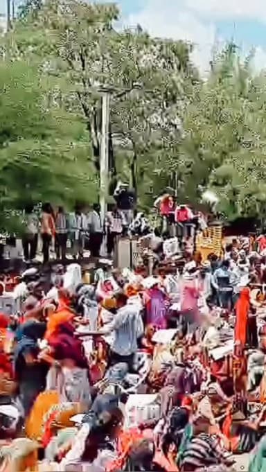 किसान बोले- निरस्त हो JK सीमेंट की प्रस्तावित लाइम स्टोन माइंस
#chittorgarhnews #newsupdate #localnews #latestnews