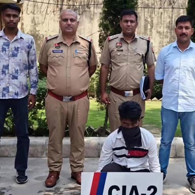 यमुनानगर मिशन मैदान 2.0 के तहत बड़ी कार्रवाई, 890 नशीले ट्रामाडोल कैप्सूलों सहित आरोपी गिरफ्तार
#MissionMaidan2_0
#DrugFreeHaryana
#YamunanagarPolice
#NDPSAct
#TramadolCapsules
#CrimeBranch
#AntiDrugOperation
#HaryanaNews
#PoliceAction
#Yamunanagar
#BreakingNews
#AKNewsHaryana
#LawAndOrder