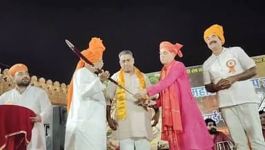 महाराणा प्रताप की जयंती पर रतननगर में हुआ भव्य कार्यक्रम, महंत दिनेशगिरी महाराज के सानिध्य में भजन गायक प्रकाश माली ने दी प्रस्तुति..
#churu #maharanapratap #DineshGiri #prakashmali #MaharanaPratapJayanti