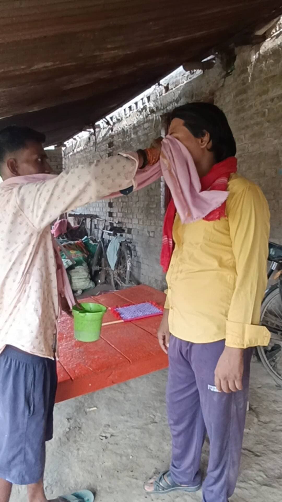 #गाय #सेवा_ही_धर्म #comedy #funny #trending #viral #funnymoment #funnyreel #memes #fun #entertainment #followme