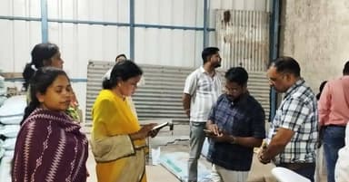 कलेक्टर श्री कुन्दन कुमार के निर्देशन में किसानों को महंगा खाद बेचने वाले पर की गई कार्रवाई।
उर्वरक विक्रय पर रोक के साथ ही कारण बताओ नोटिस जारी।
#Mungeli #chhattisgarh