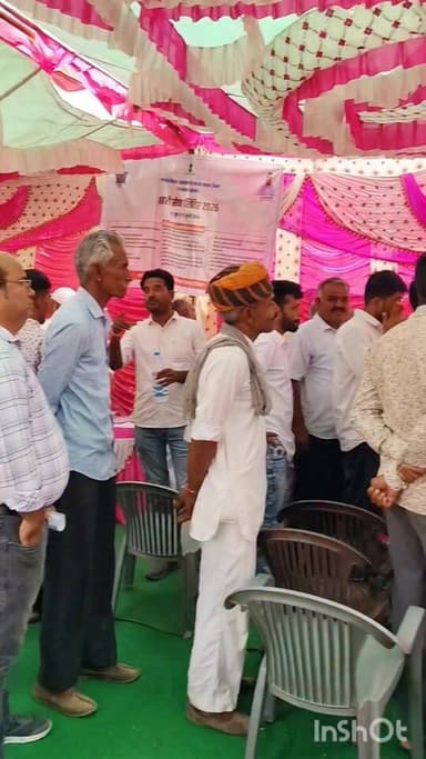 जिला प्रभारी सचिव भवानी सिंह देथा ने बालेसर में शिविर का अवलोकन किया