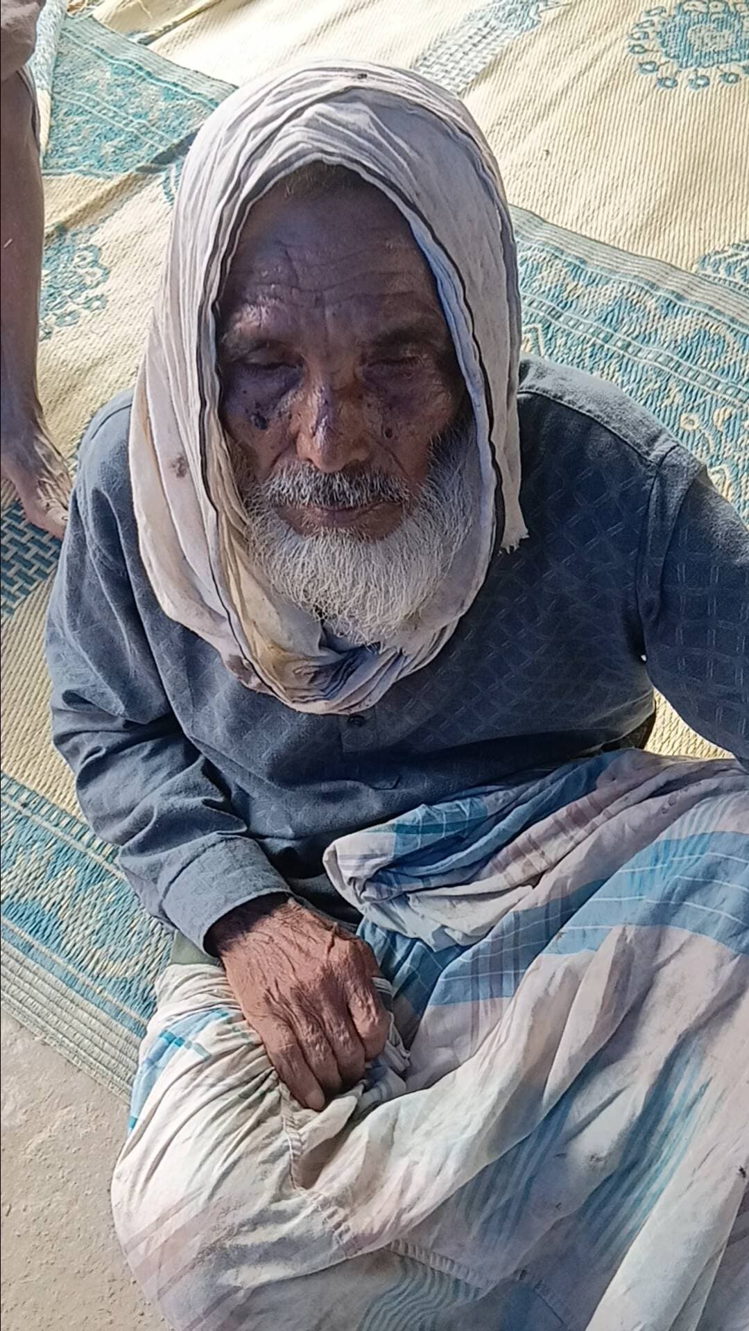 7903793008
यह मधेपुरा जिला के चौसा प्रखंड में है
जो भी इसको जानते हैं दिए गए नंबर पर कॉल करे