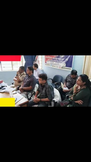 भभुआ थाना परिसर में मोहर्रम पर्व को लेकर एसडीएम के नेतृत्व में शांति समिति का किया गया बैठक, दिए गए कई आवश्यक दिशा निर्देश