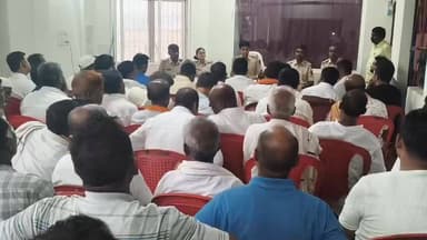 मोहर्रम पर्व को लेकर चाकन्द थाना में बैठक
