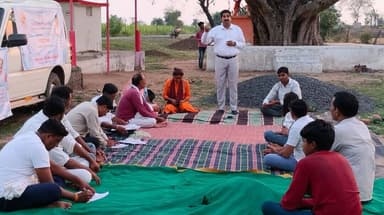 #जल_गंगा_संवर्धन_अभियान_MP के अंतर्गत ग्राम भटरा (सालीचौका) में बावड़ी उत्सव का आयोजन संपन्न हुआ। कार्यक्रम का शुभारंभ ग्राम चौपाल के साथ हुआ। चौपाल के दौरान जल संरक्षण एवं संवर्धन विषय पर ग्रामीणों के साथ विस्तृत चर्चा की गई।
RM: https://t.co/8OIRGL5qjc
#Narsinghpur https://t.co/Rzc1a1vknx