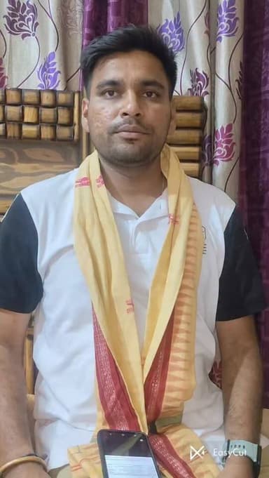 NEET ପରୀକ୍ଷା ପାଇଁ ମାଗଣା ବସ ସେବା
ସମ୍ବଲପୁର ପରୀକ୍ଷା କେନ୍ଦ୍ର ଗୁଡିକୁ ଗଡିବ ବସ
ସକାଳ 5 ଟାରୁ ସନ୍ଧ୍ୟା ଯାଏଁ ପ୍ରତି 20 ମିନିଟ ରେ ବସ