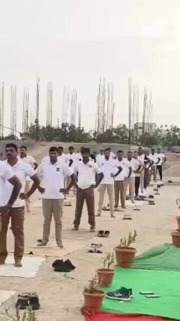 యోగా వేడుకలు
